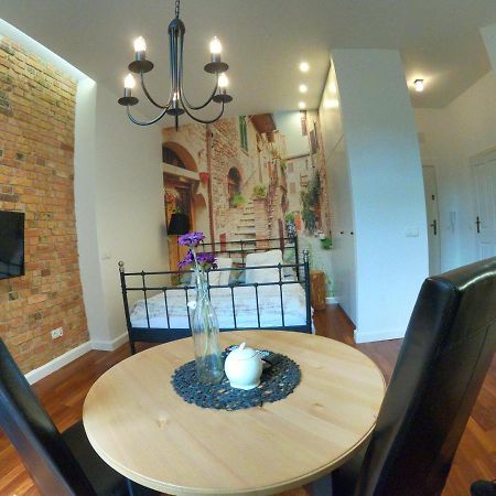 Apartamenty Apartlux พอซนาน ภายนอก รูปภาพ